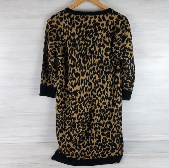 Roz & Ali Leopard Print Sweater Dress - Picture 9 of 15